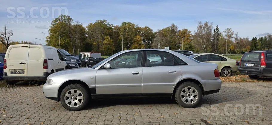 Audi A4 2000 photo 5
