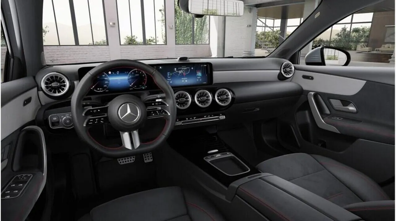 Mercedes-Benz A-Class photo 5