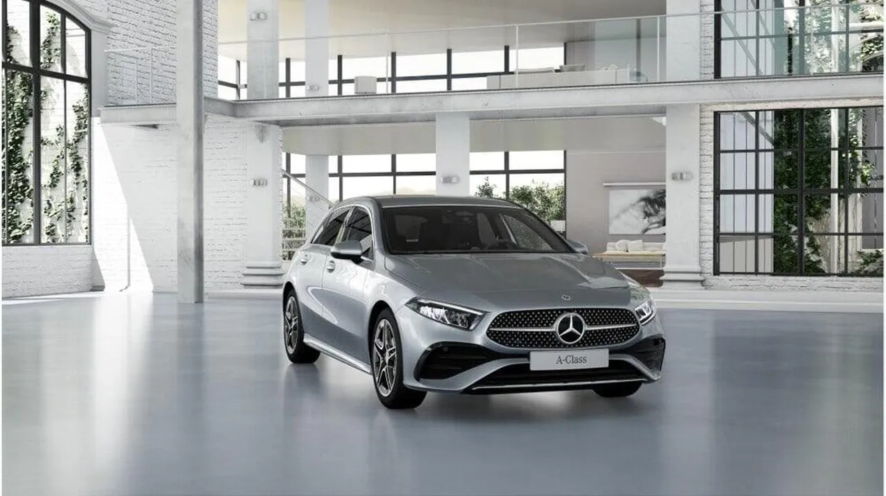 Mercedes-Benz A-Class photo 2