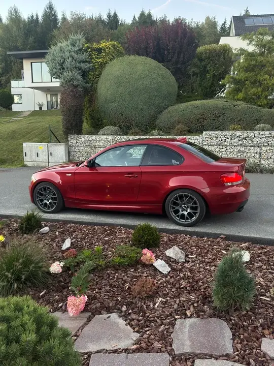 BMW 1 Series 2007 photo 2