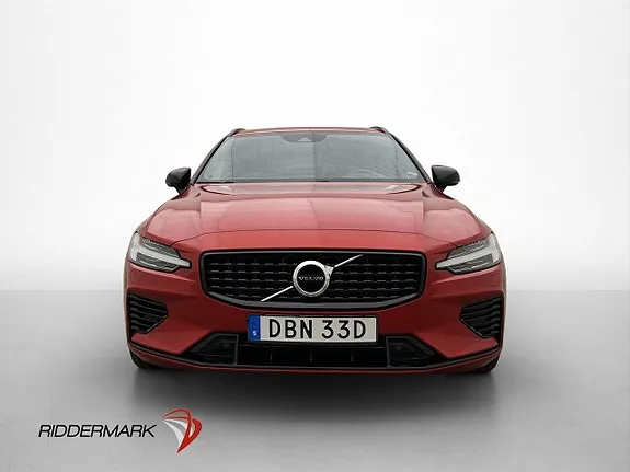 Volvo V60 2022 photo 2
