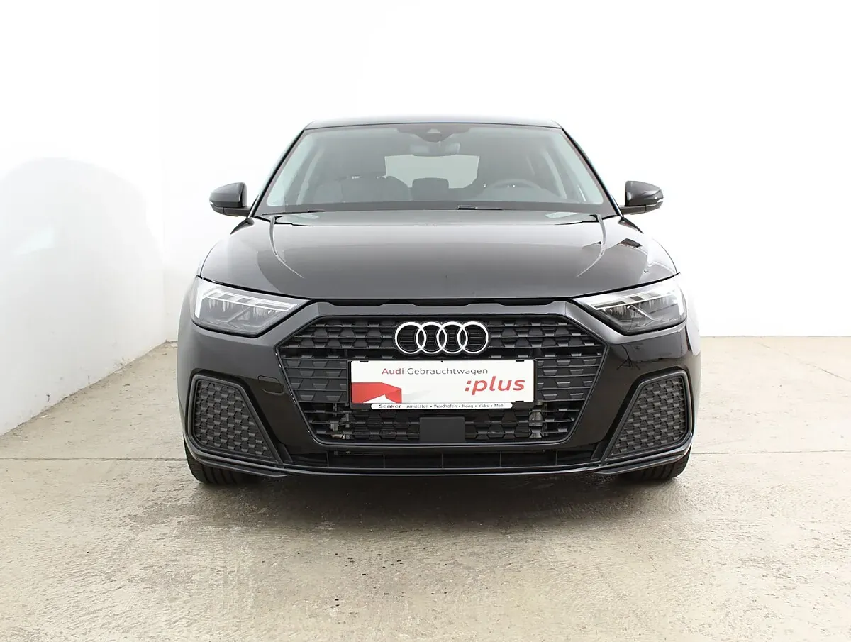 Audi A1 Sportback 2025 photo 2