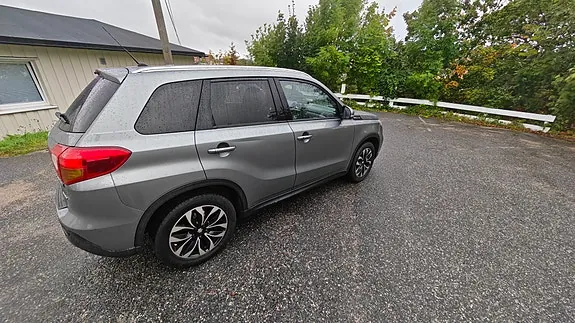 Suzuki Vitara 2015 photo 2