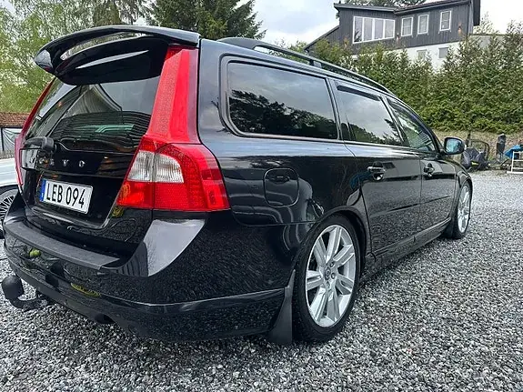 Volvo V70 2011 photo 3