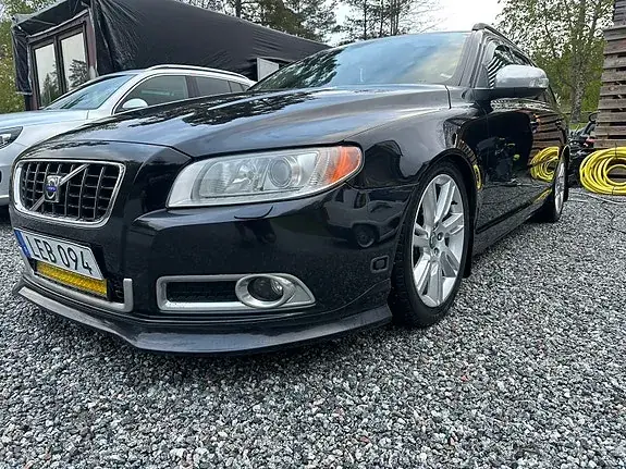 Volvo V70 2011 photo 5
