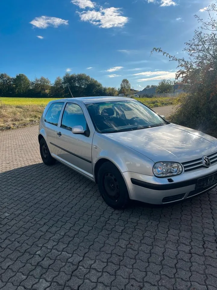 Volkswagen Golf 4