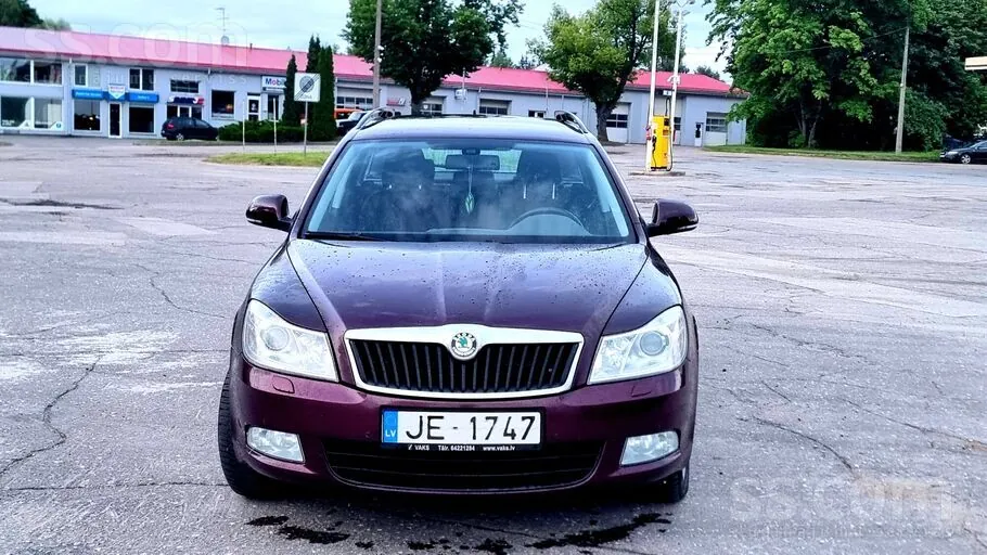 Skoda Octavia 2013 photo 2