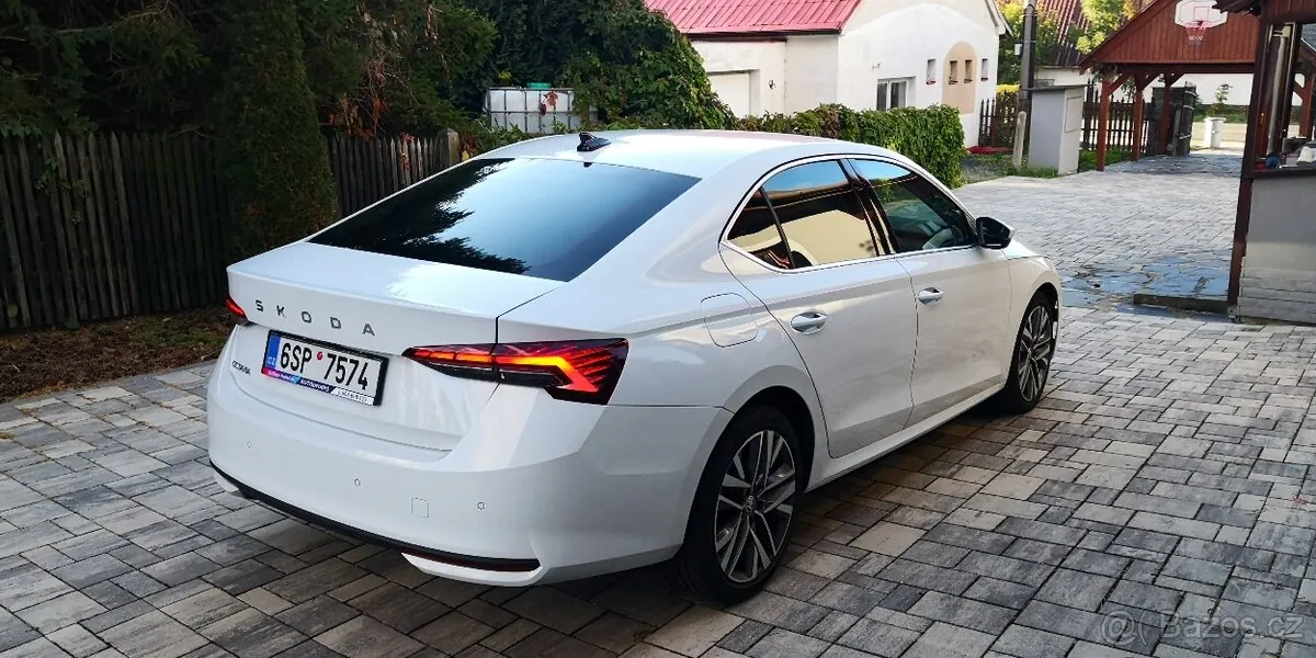Skoda Octavia 2024 photo 3