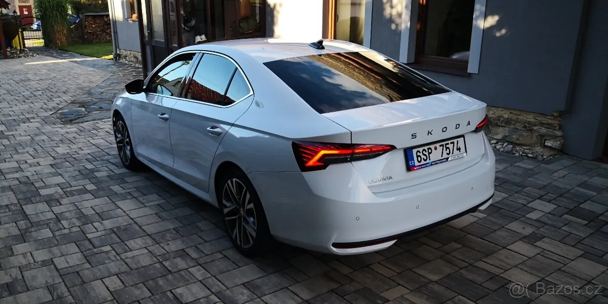 Skoda Octavia 2024 photo 4