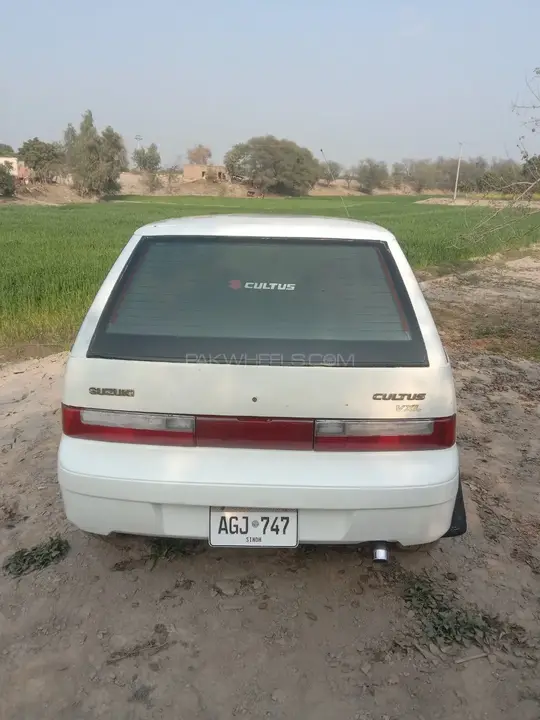 Suzuki Cultus