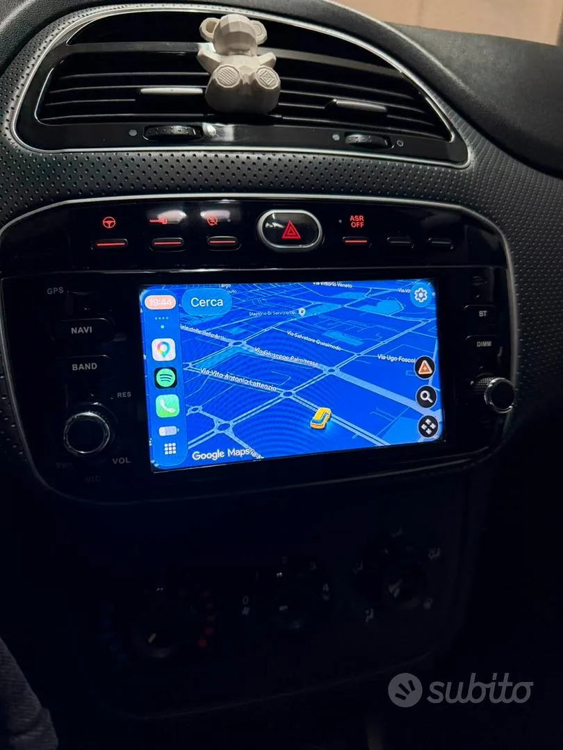 Fiat Punto Evo 2011 photo 4