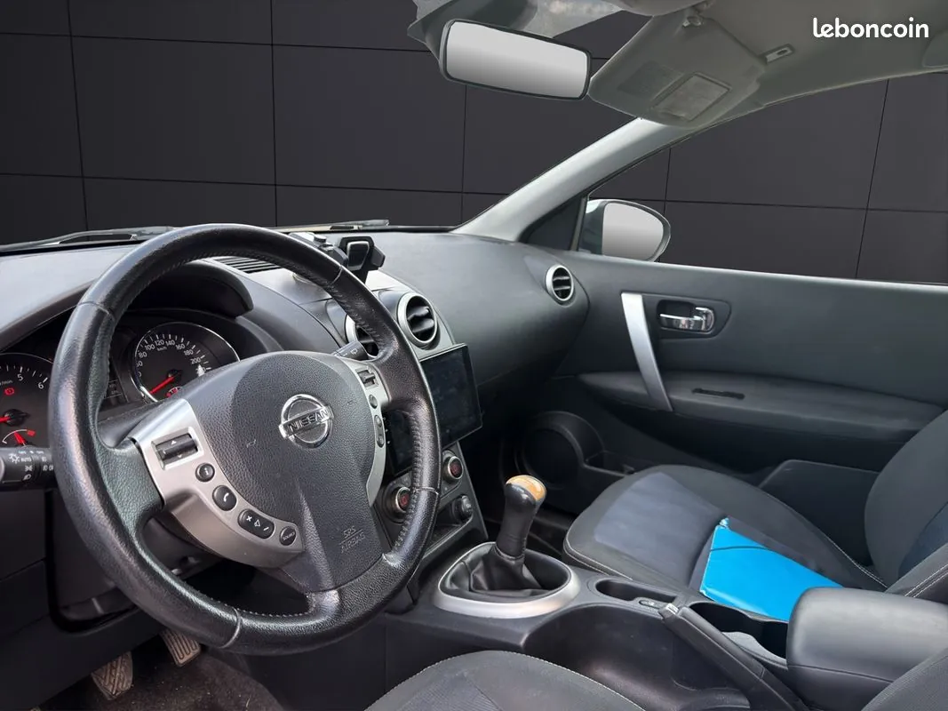 Nissan Qashqai 2011 photo 4