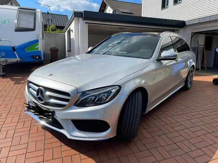 Mercedes-Benz C 220
