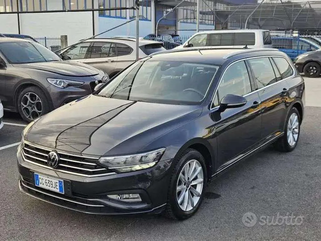 Volkswagen Passat 2021 photo 2
