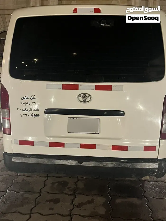 Toyota Hiace 2013 photo 4