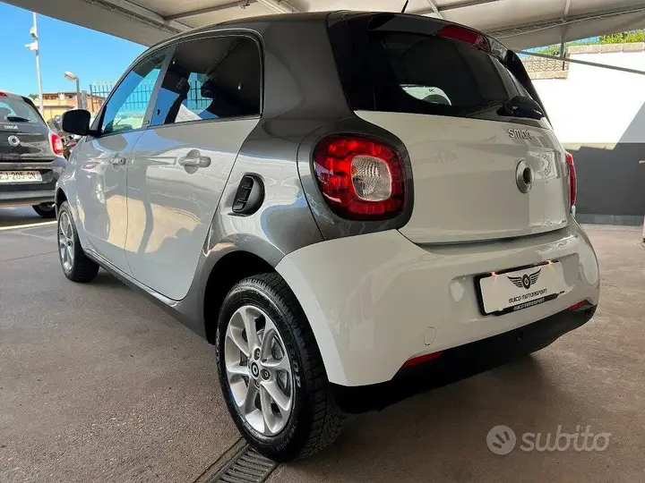 Smart Forfour 2018 photo 4