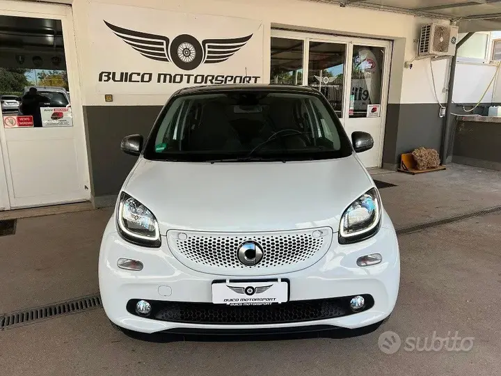 Smart Forfour 2018 photo 5