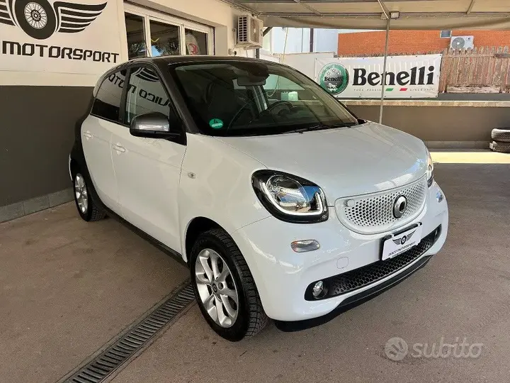 Smart Forfour 2018 photo 2