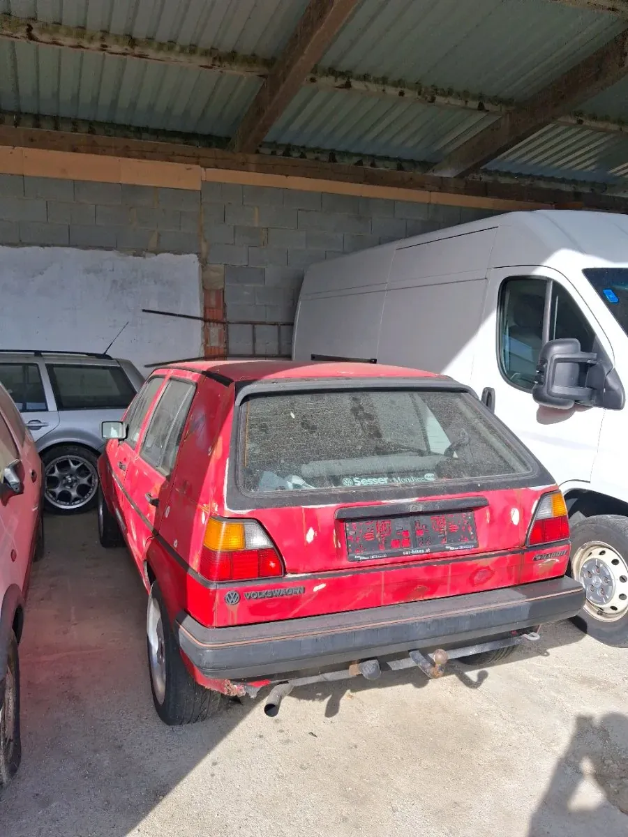 Volkswagen Golf 1986 photo 2
