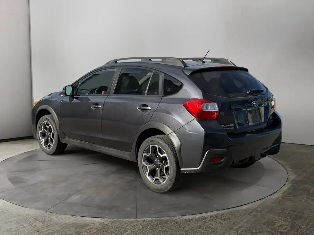 Subaru Xv 2014 photo 3