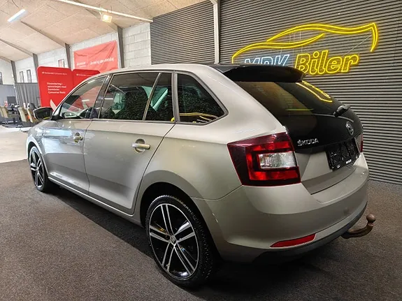 Skoda Rapid 2015 photo 3