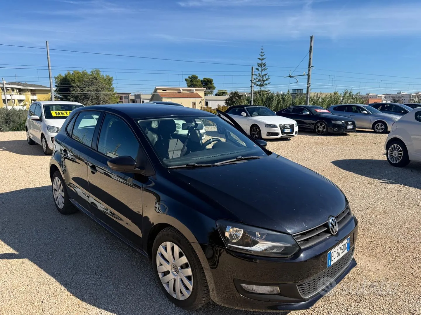 Volkswagen Polo 2010 photo 4