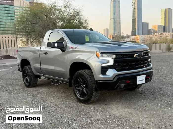 Chevrolet Silverado 2025 photo 3