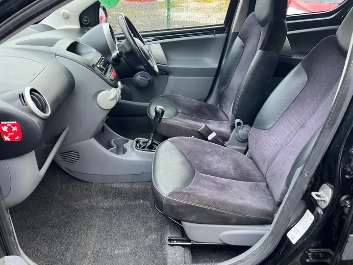 Toyota Aygo 2009 photo 5
