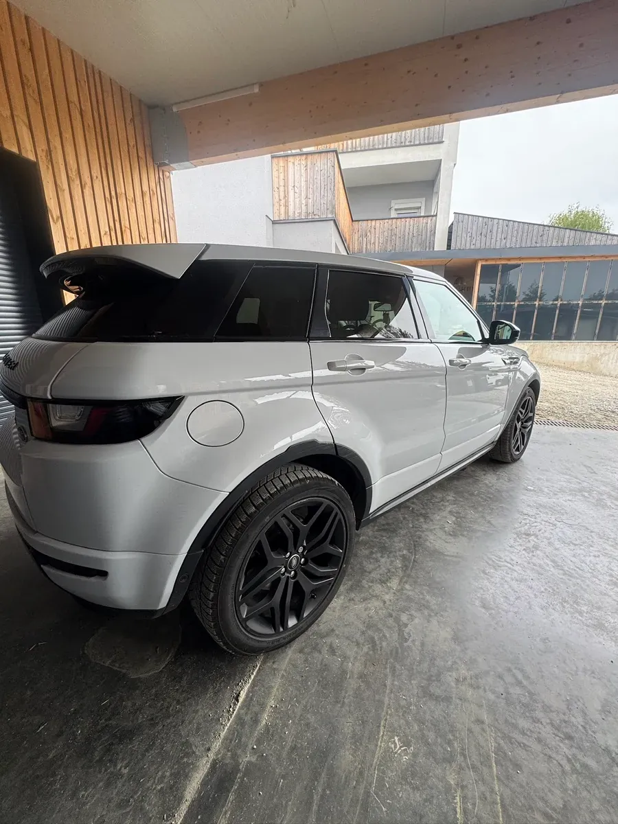 Land Rover Range Rover Evoque 2016 photo 3