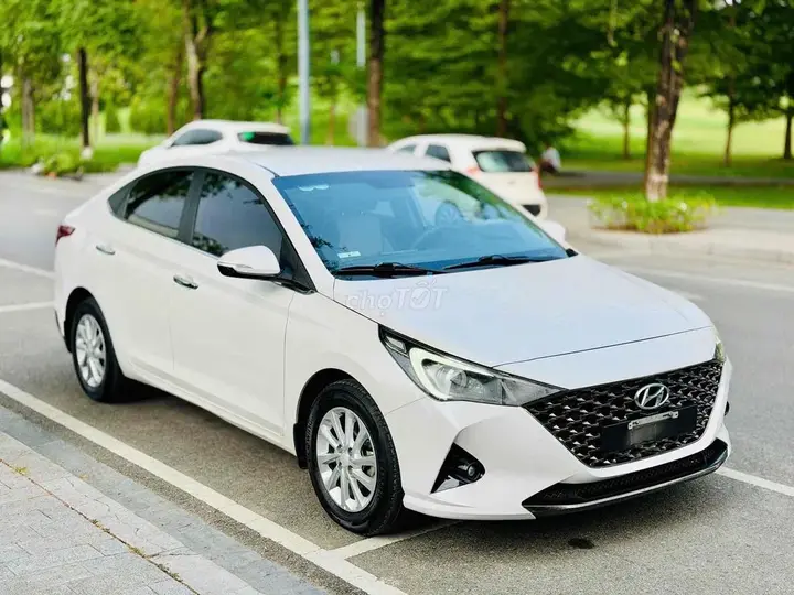 Hyundai Accent 2022 photo 3