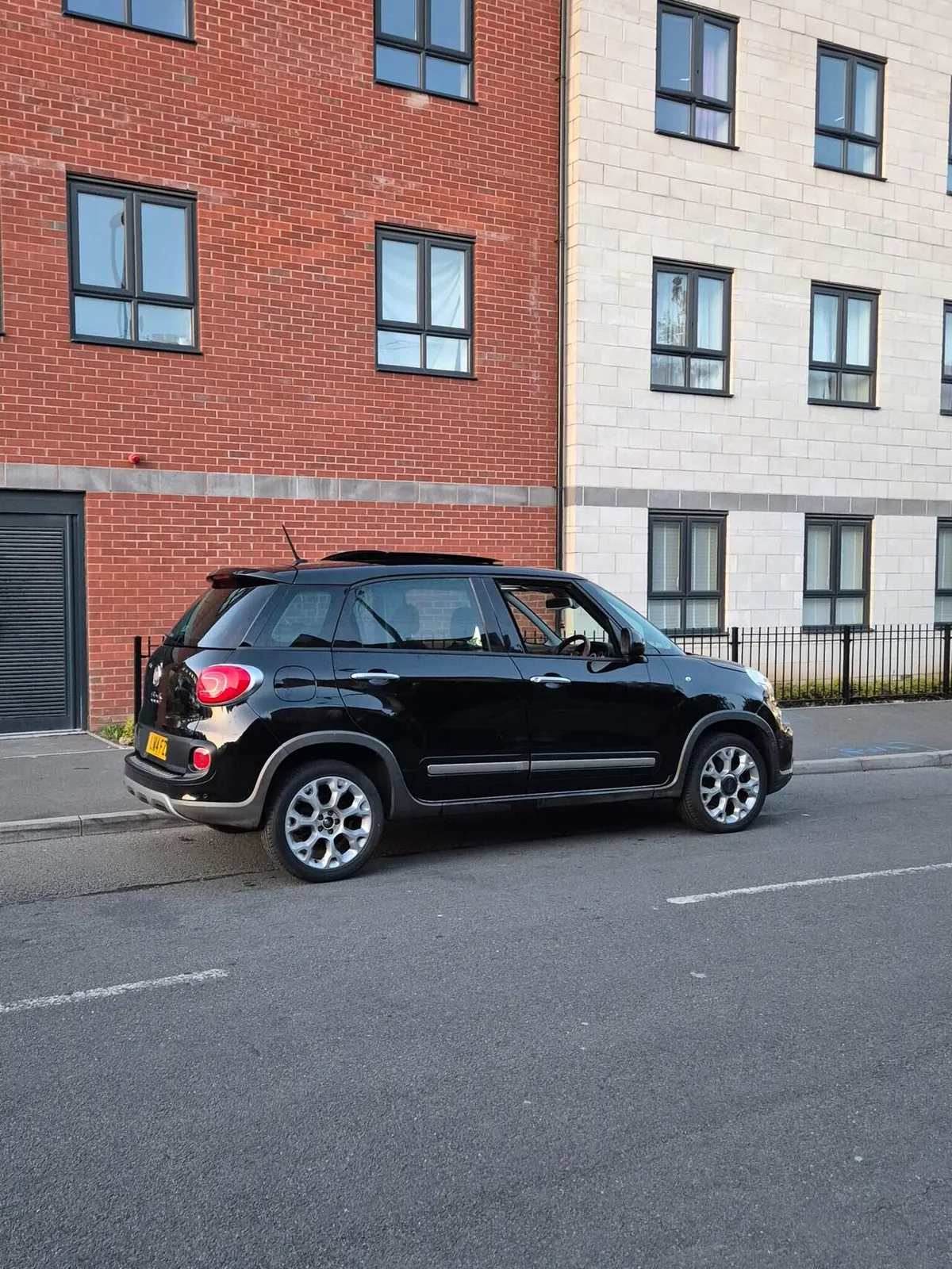 Fiat 500L 2014 photo 4