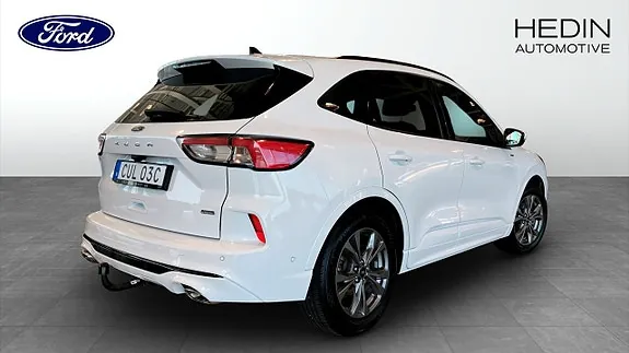 Ford Kuga 2021 photo 2