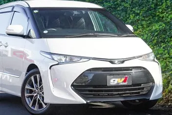 Toyota Estima 2017 photo 3
