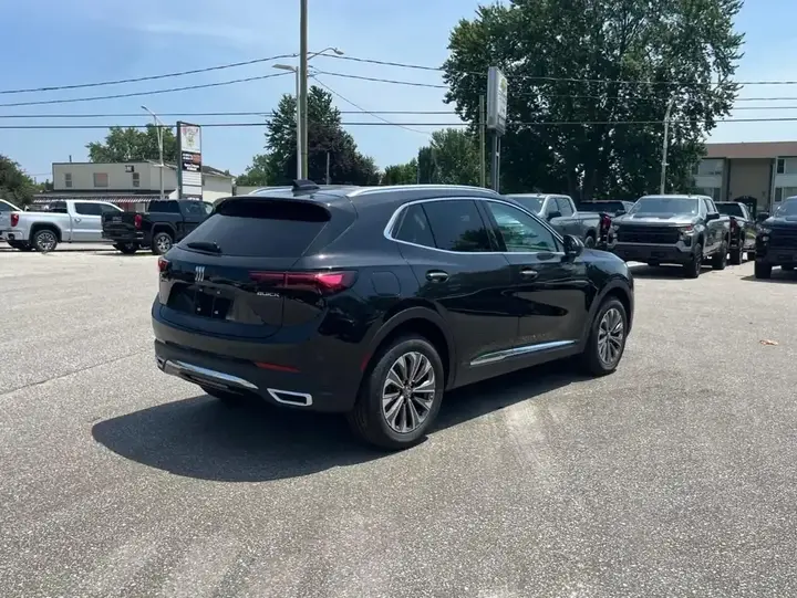 Buick Envision 2026 photo 5