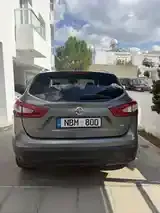 Nissan Qashqai 2015 photo 5