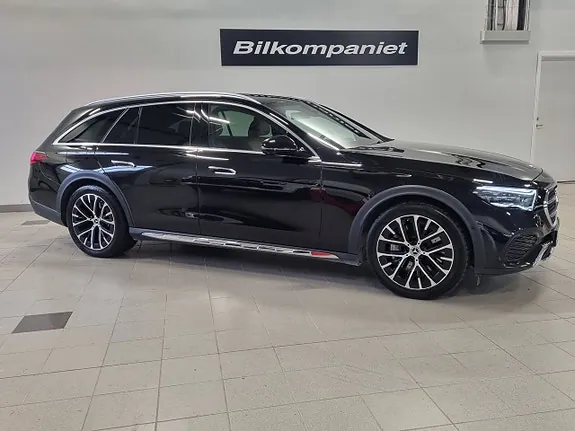 Mercedes-Benz E300 De 2024 photo 2