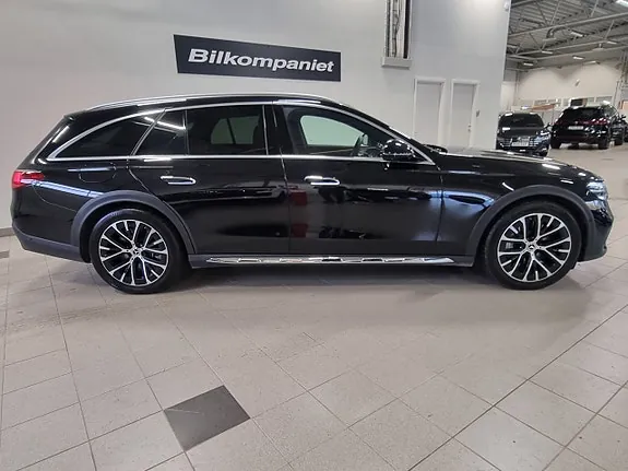 Mercedes-Benz E300 De 2024 photo 3