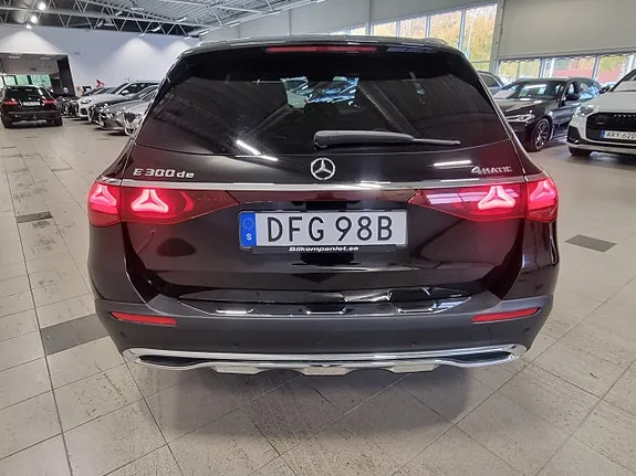 Mercedes-Benz E300 De 2024 photo 5