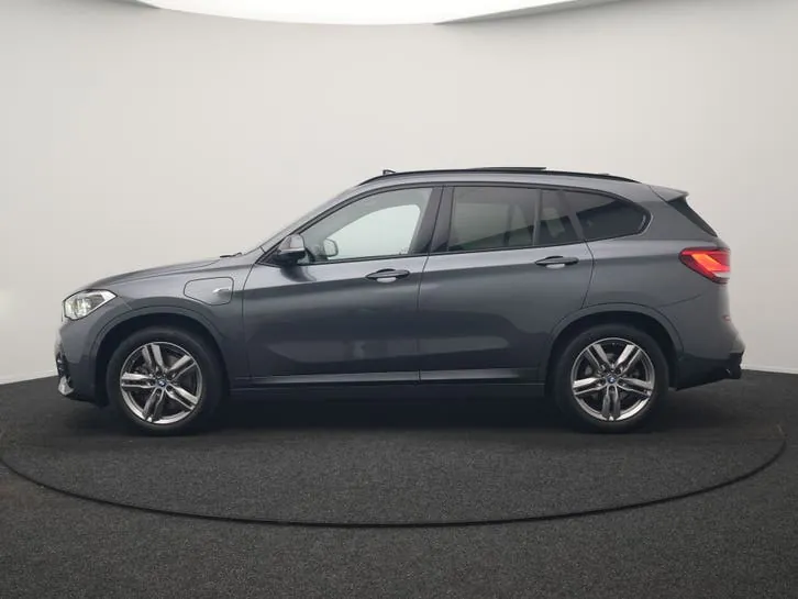 BMW X1 2022 photo 2