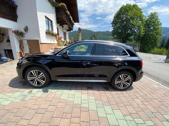 Audi Q5 2017 photo 2
