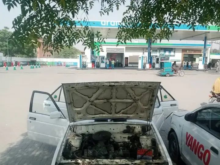 Nissan Sunny