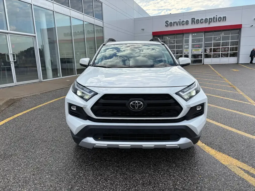 Toyota Rav4 2022 photo 3