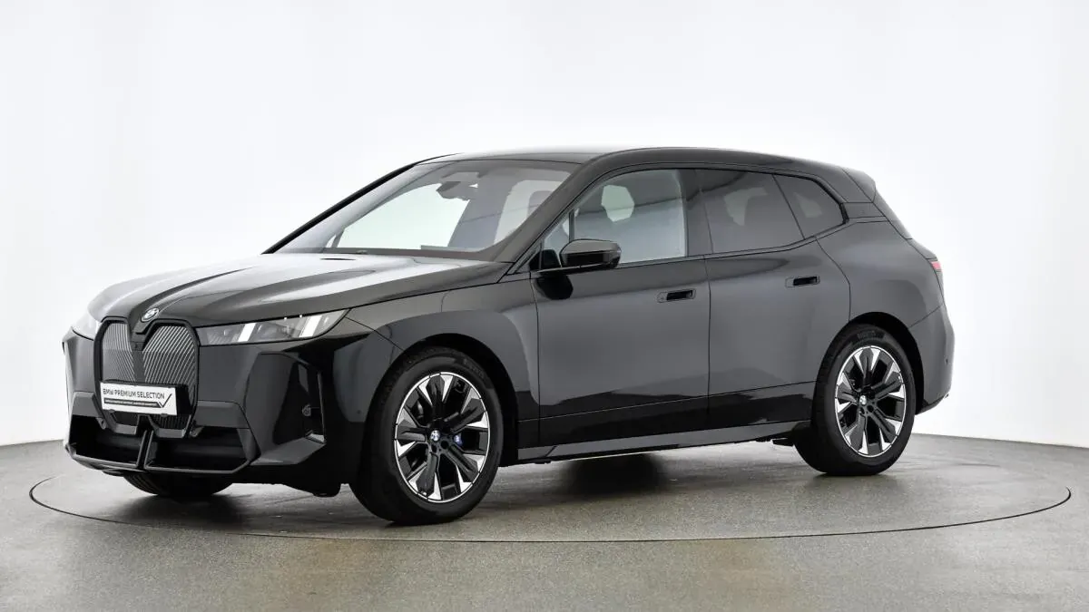 BMW Ix 2025 photo 3