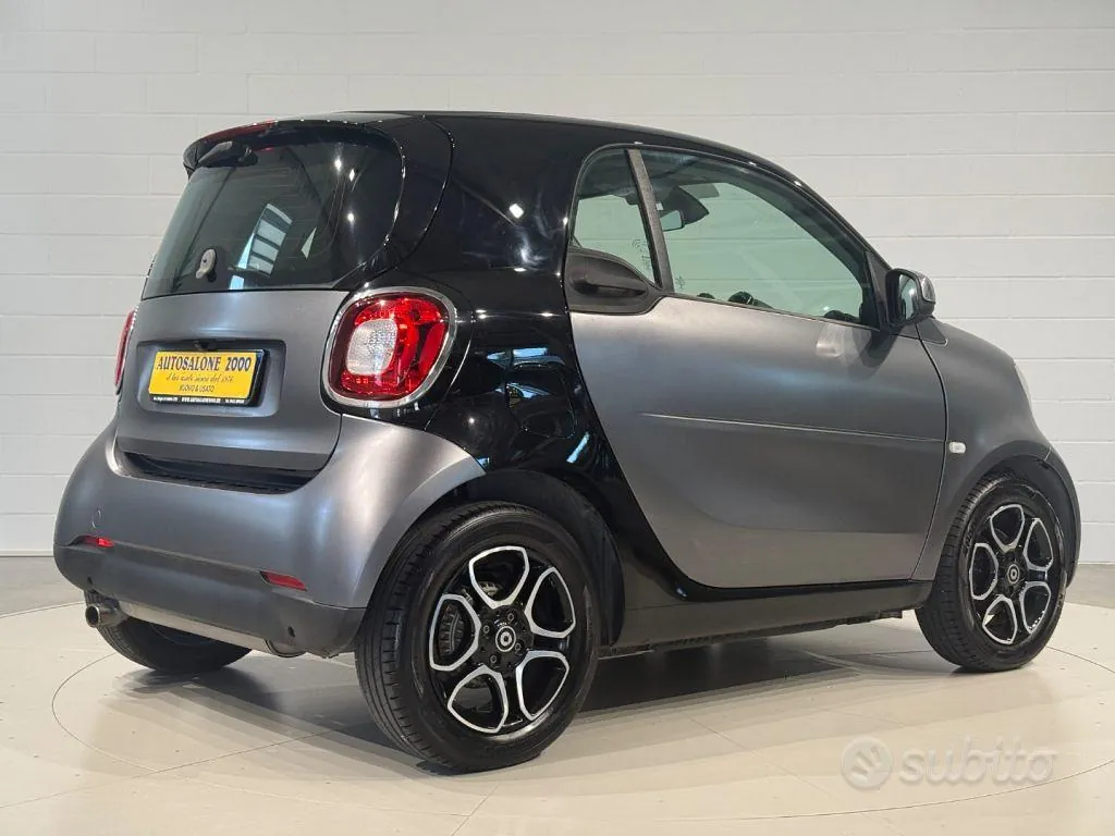 Smart Fortwo 2017 photo 5