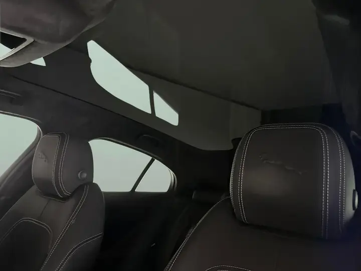 Jaguar I-Pace 2024 photo 5