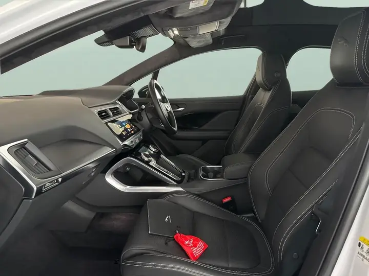 Jaguar I-Pace 2024 photo 4