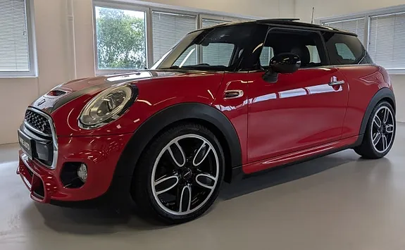 Mini Cooper S 2015 photo 2