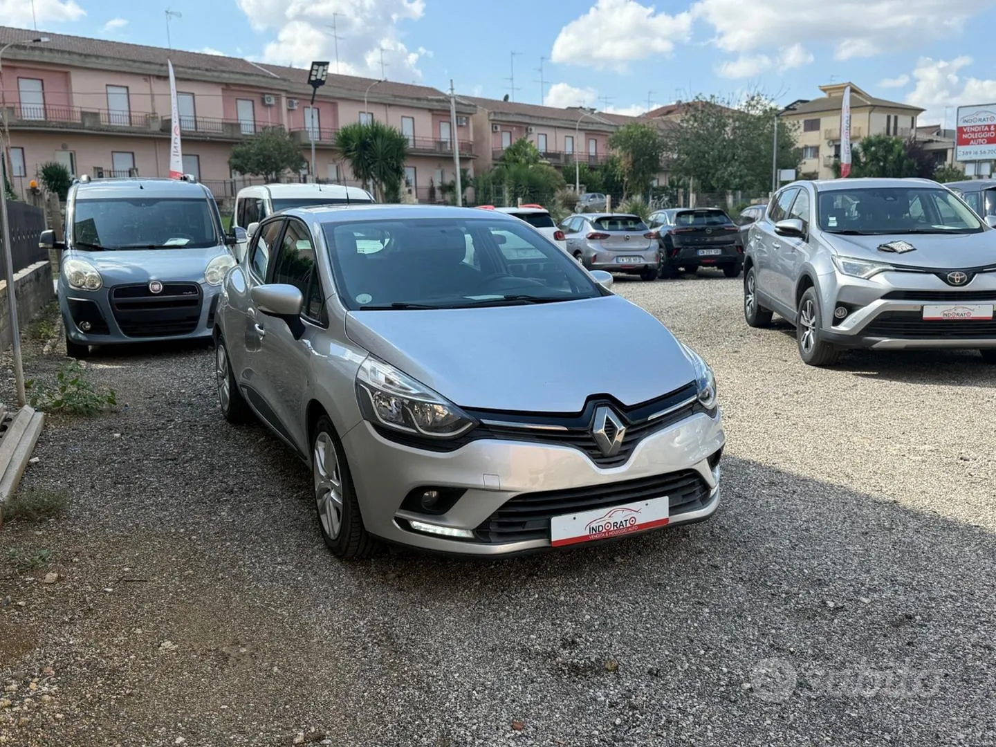 Renault Clio 2018 photo 2