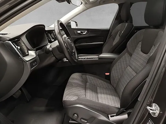 Volvo Xc60 2023 photo 5