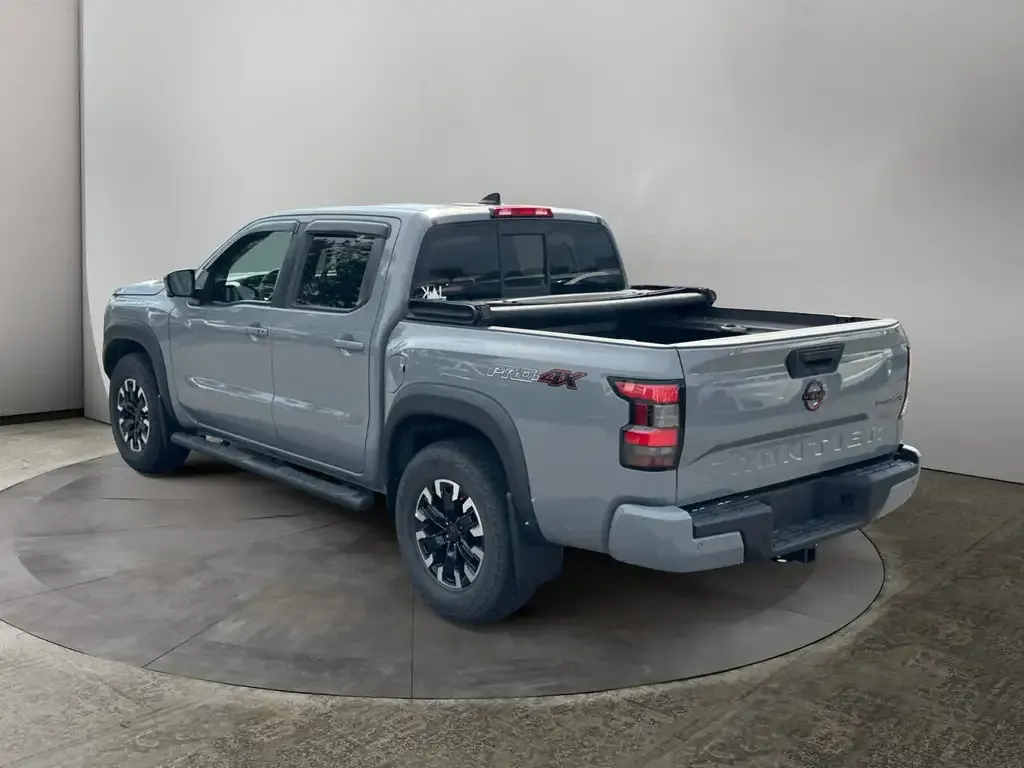 Nissan Frontier 2022 photo 3